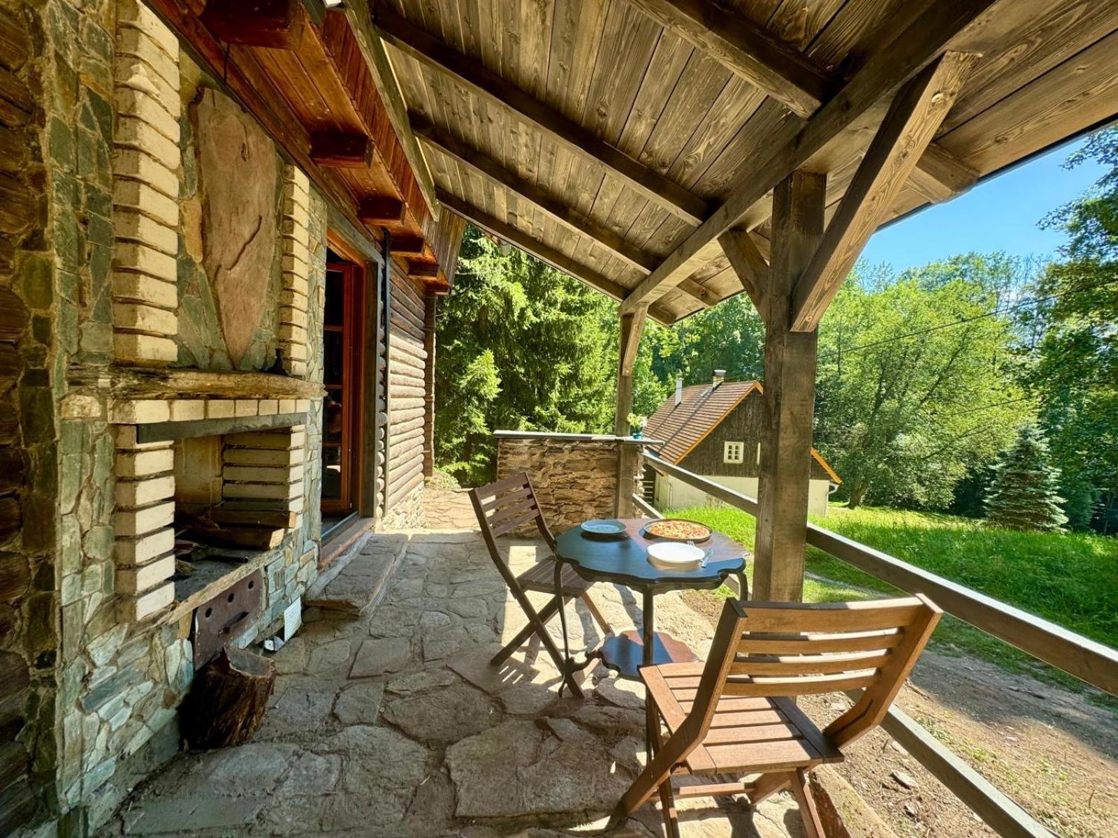 Srub V Bolkovskem Udoli Villa Rudnik Ngoại thất bức ảnh